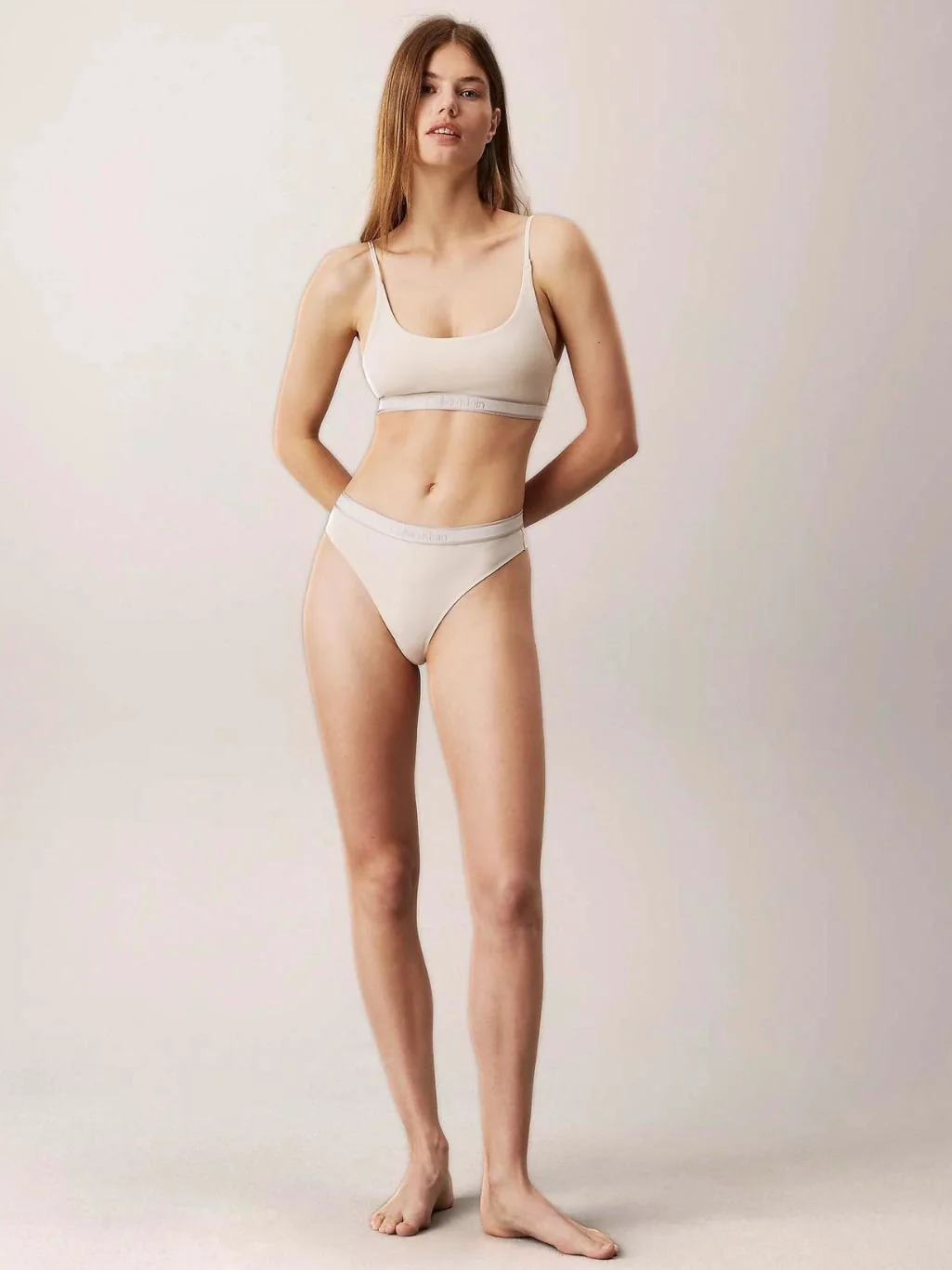 Women New Stone Logo Thong, Sandshell - Image 9