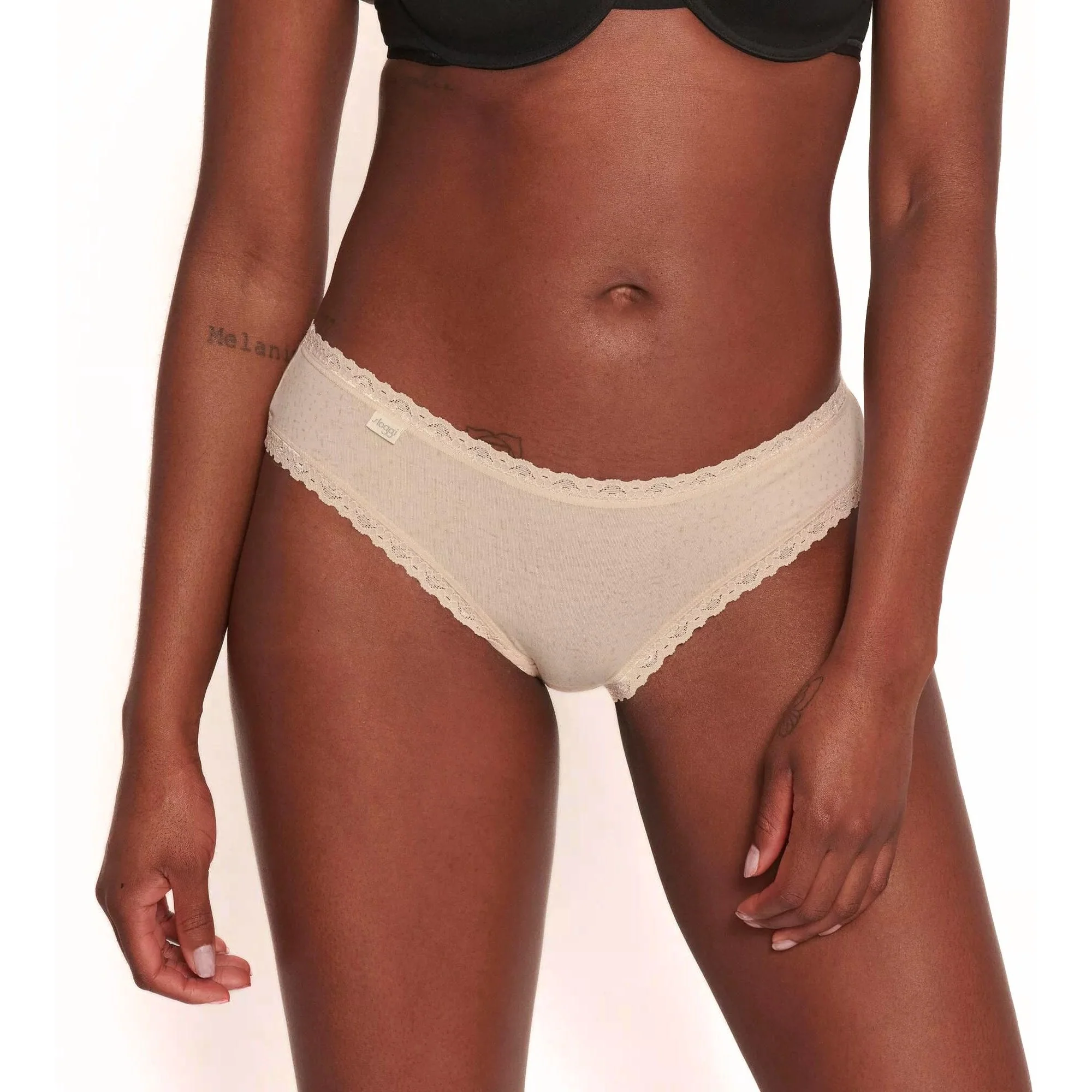 24/7 3-Pack Cotton Hipster Briefs, Cream/Purple/Red - Image 10