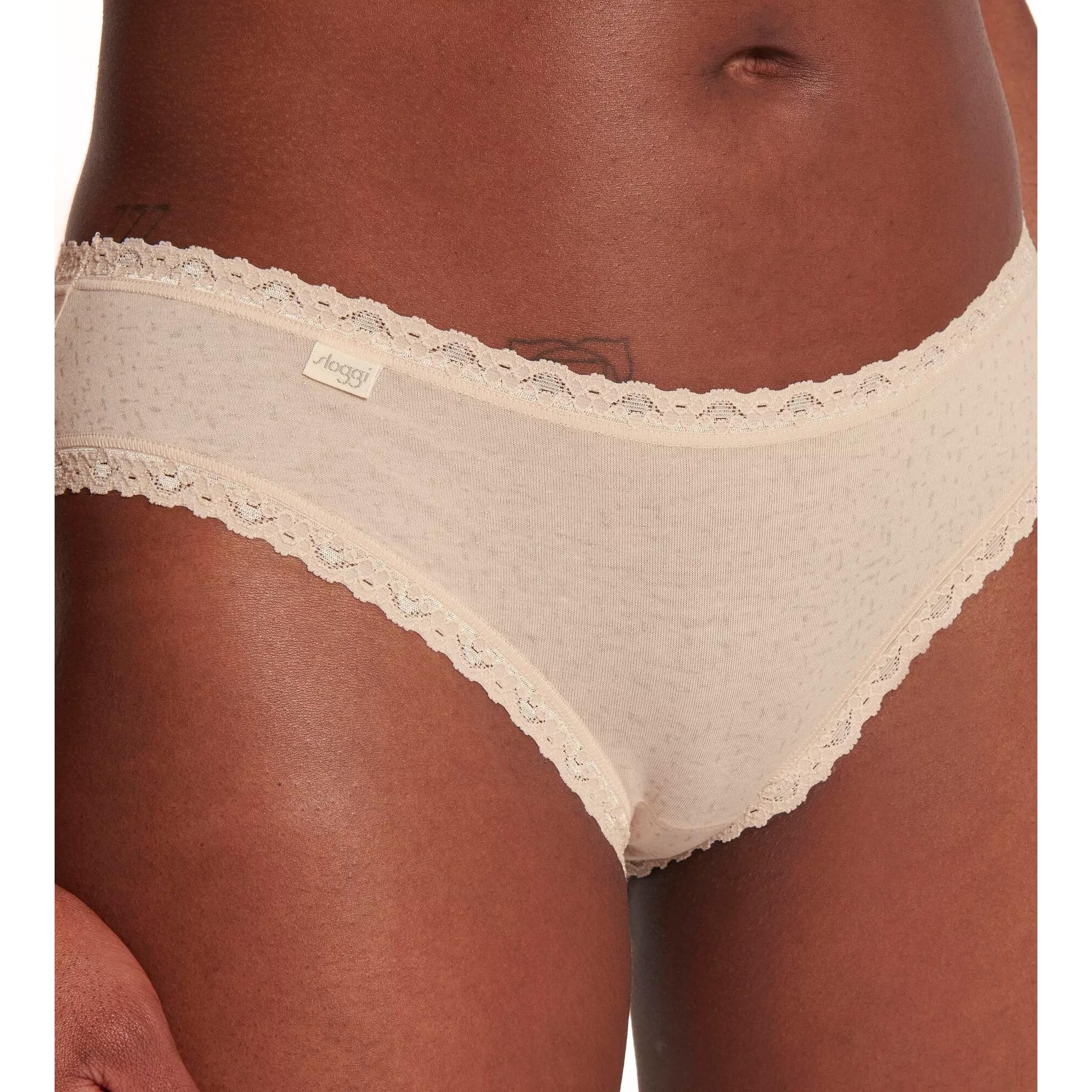 24/7 3-Pack Cotton Hipster Briefs, Cream/Purple/Red - Image 8