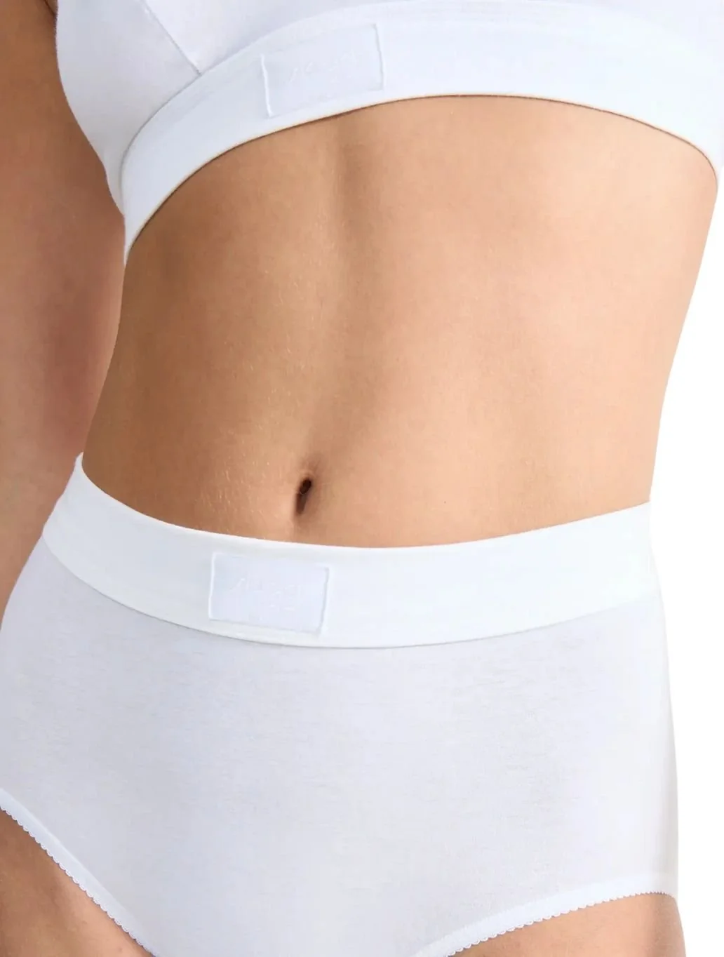 Double Comfort 2-Pack Maxi Briefs, White - Image 5