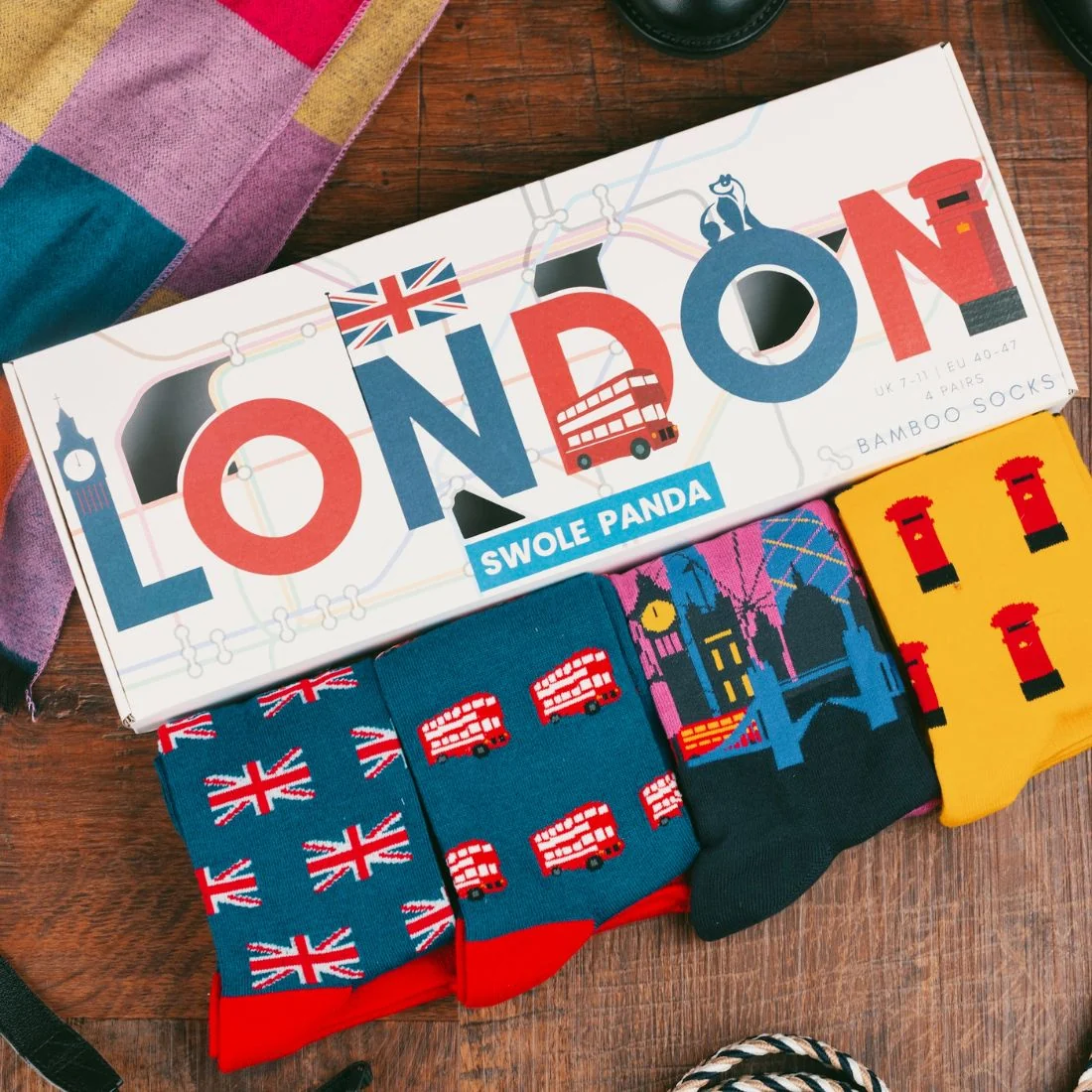 4-Pack Iconic London Bamboo Socks Gift Box Box - Image 4