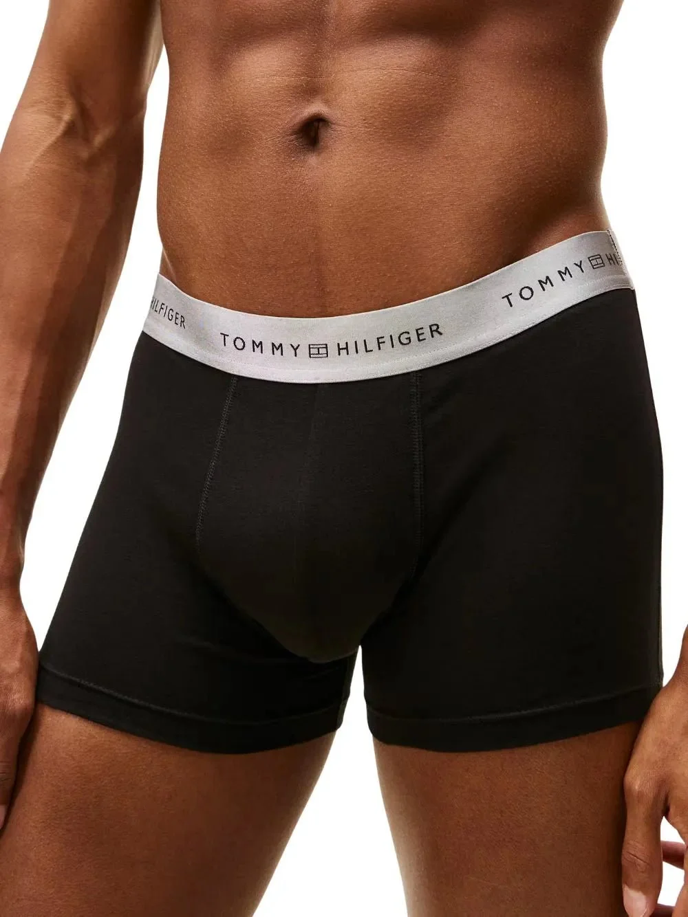3-Pack Metallic Waistband Boxer Trunks Gift Set, Black w/ green/rouge/silver - Image 2